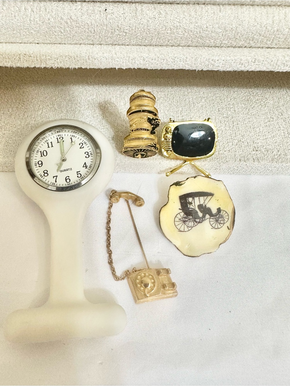 Vintage Brooches, Pin & Watch Fob
